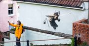Dom w Bristolu był wart 300 tys. funtów. A potem pojawił się Banksy