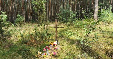 NN będzie miał nazwisko. Splądrowano mogiłę, ale nieśmiertelnik powie prawdę