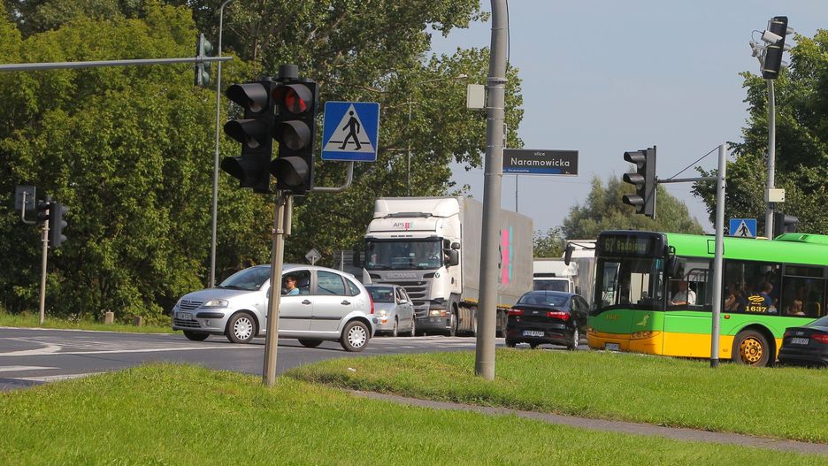 Na ul. Naramowickiej będą kursować autobusy nowej linii 151, które dotrą do nowych osiedli wschodnich Naramowic