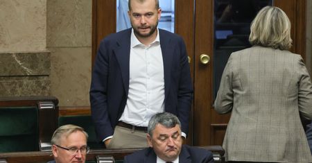 Poseł Moskal podjął decyzję. Zawiesza członkostwo w klubie PiS
