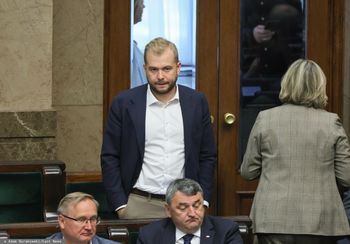 Poseł Moskal podjął decyzję. Zawiesza członkostwo w PiS