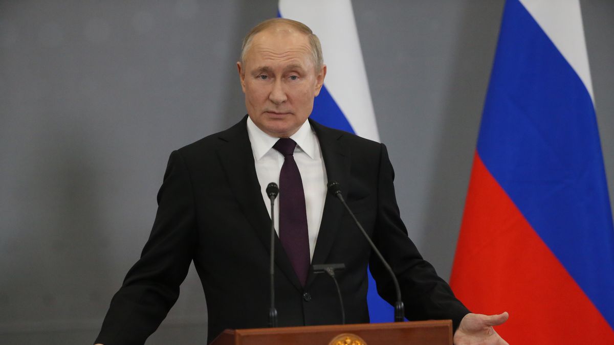 ASTANA KAZAKHSTAN - OCTOBER 14: (RUSSIA OUT) Russian President Vladimir Putin speaks during his press conference at the Commonwealth of the Independent States (CIS) Summit, October 14, 2022 in Astana, Kazakhstan. Leaders of most post-Soviet states arrived to Astana for the first Summit Russia - Central Asia and annual Summit of CIS. (Photo by Contributor/Getty Images)