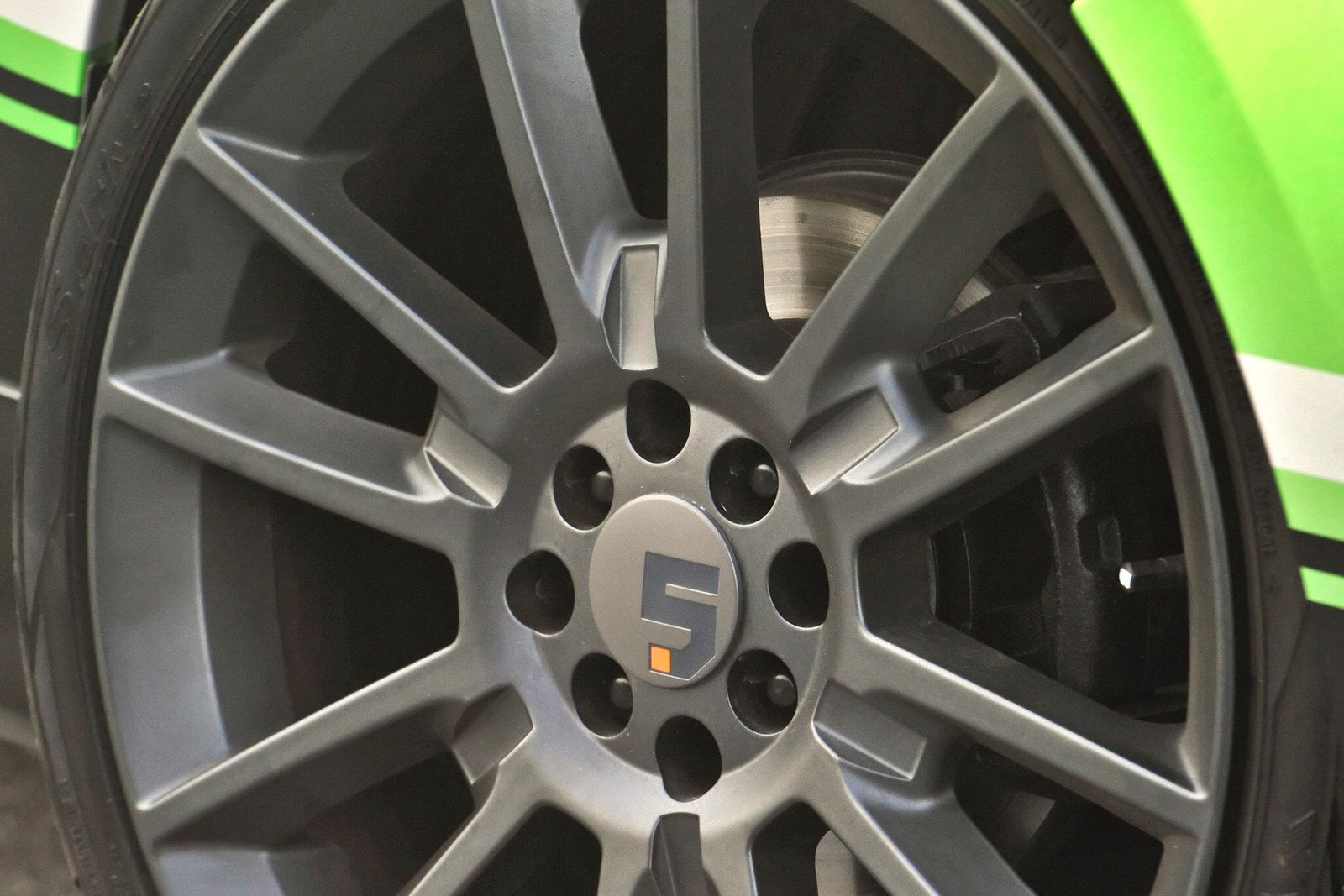 Mazda 2 3D Carbon