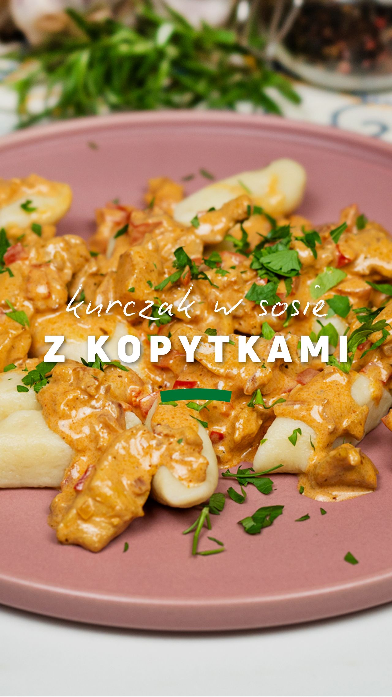 Kopytka i kurczak w sosie to gotowy pomysł na pyszny obiad dla całej rodziny