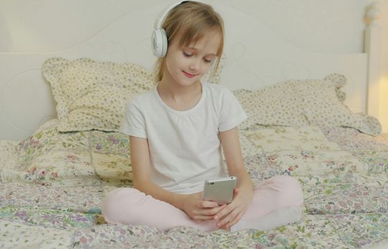 Kolejny kraj chce blokady social mediów dzieciom