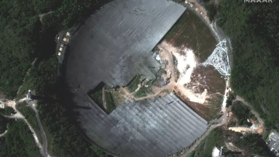 Obserwatorium Arecibo na zdjęciach z kosmosu. Trwają prace porządkowe 1