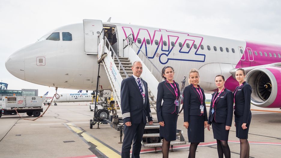 Śląskie. W pierwszych dniach czerwca linia lotnicza Wizz Air wznowiła obsługę lotów na sześciu kierunkach z lotniska w Katowicach Pyrzowicach.