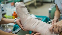 Oblężenie na oddziałach ortopedycznych. Lekarze apelują