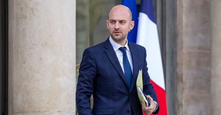 Francja domaga się działań. "Wspieramy Polskę"