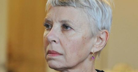 Hanna Bieluszko ze wzruszeniem opowiada o DIAGNOZIE: "Na sam koniec zostawiono kolonoskopię i okazało się, że to rak jelita grubego"