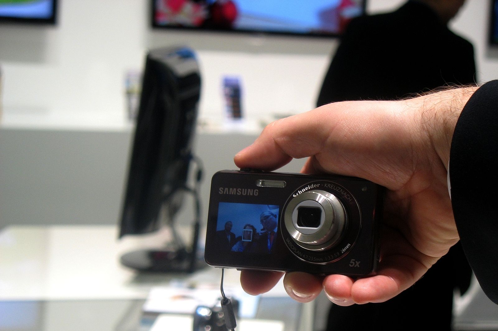 Kamery i aparaty – na co stawia Samsung w nowym roku? [galeria i wywiad] 15