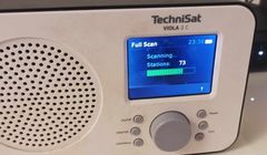 Ponad 70 stacji w DAB+ w jednym mieście? „Sytuacja Polski i Francji zupełnie różna”