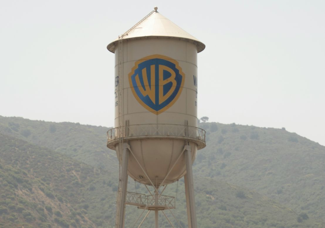 Dług ciąży, streaming nie zapełnia luki po telewizji. Dlatego właściciel TVN jest sprzedawany