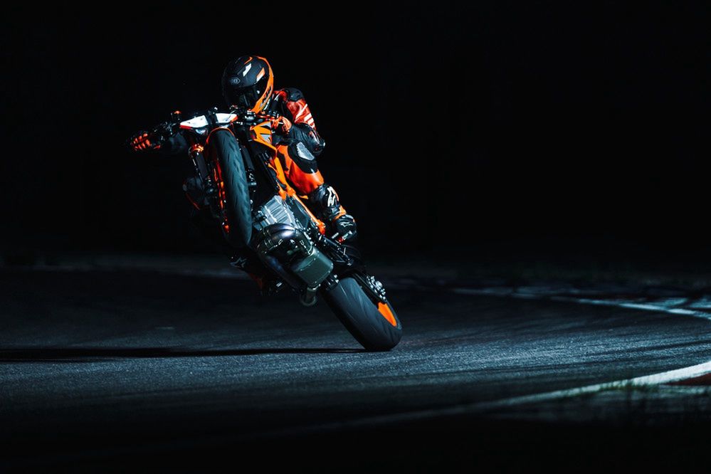 KTM 1290 Super Duke R Evo