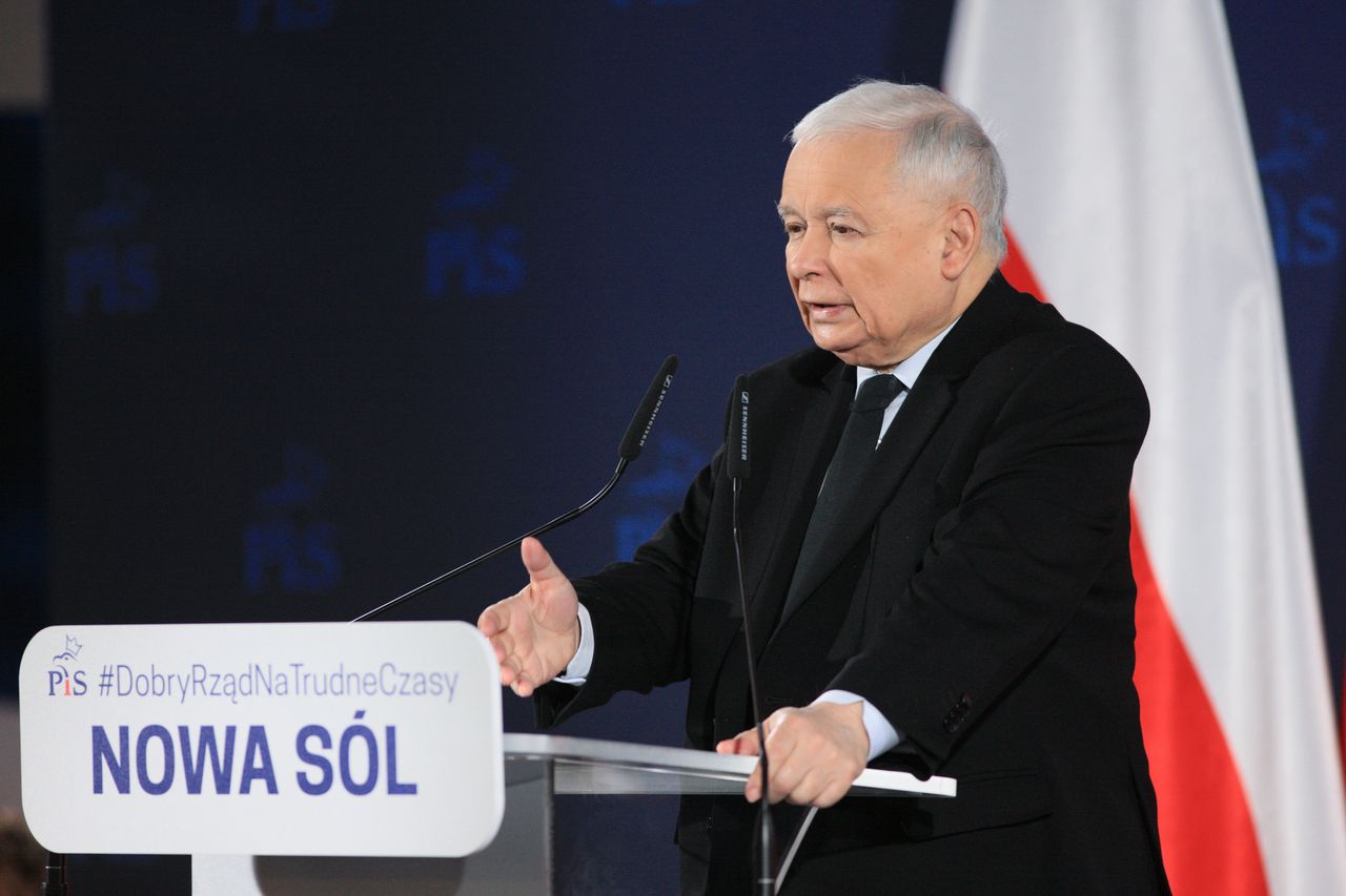 Nowy sondaż. Dwie partie notują wzrost poparcia