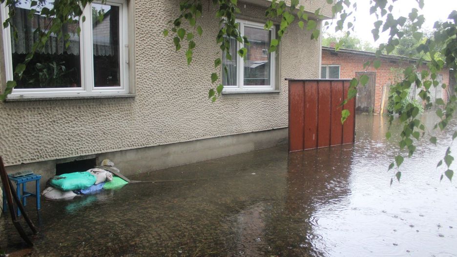 W powiecie bełchatowskim na godzinę 15:30 zanotowano już 64 interwencji!