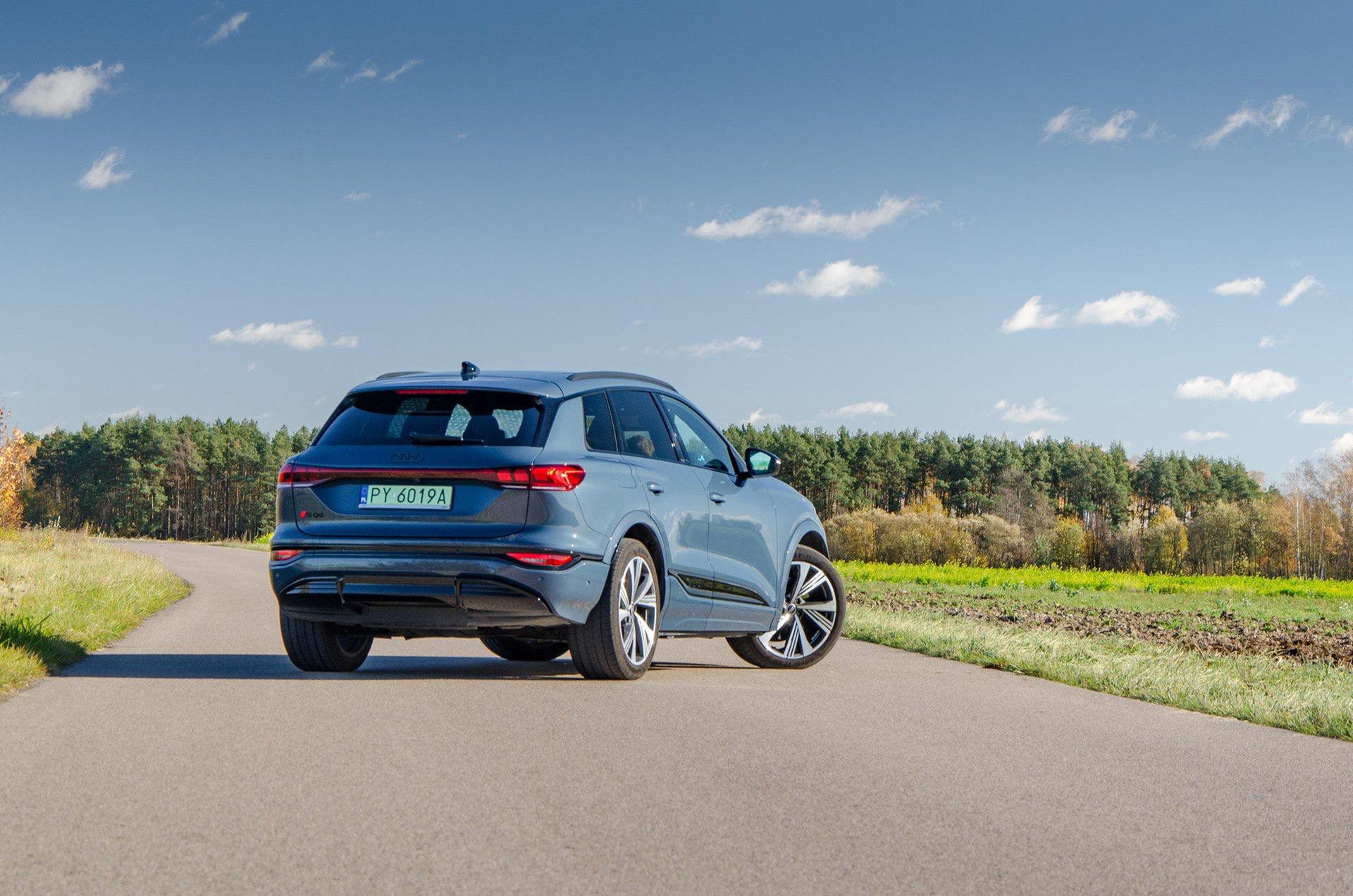 Audi SQ6 e-tron