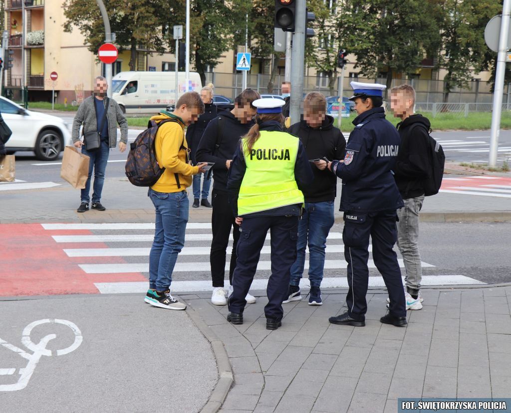 "Road Safety Days" to nie tylko mierzenie prędkości, ale też tłumaczenie przepisów i rozmowy z uczestnikami ruchu. Tych działań nie można bagatelizować