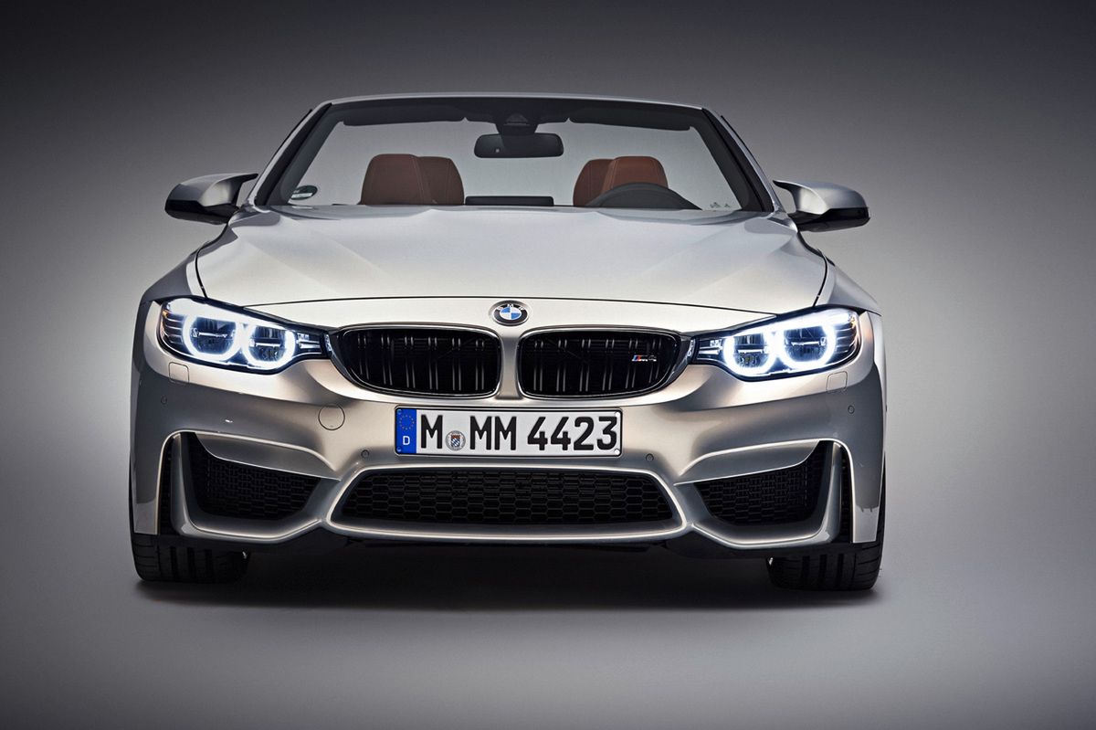 Ogromna galeria zdjęć z kabrioletem BMW M4 198