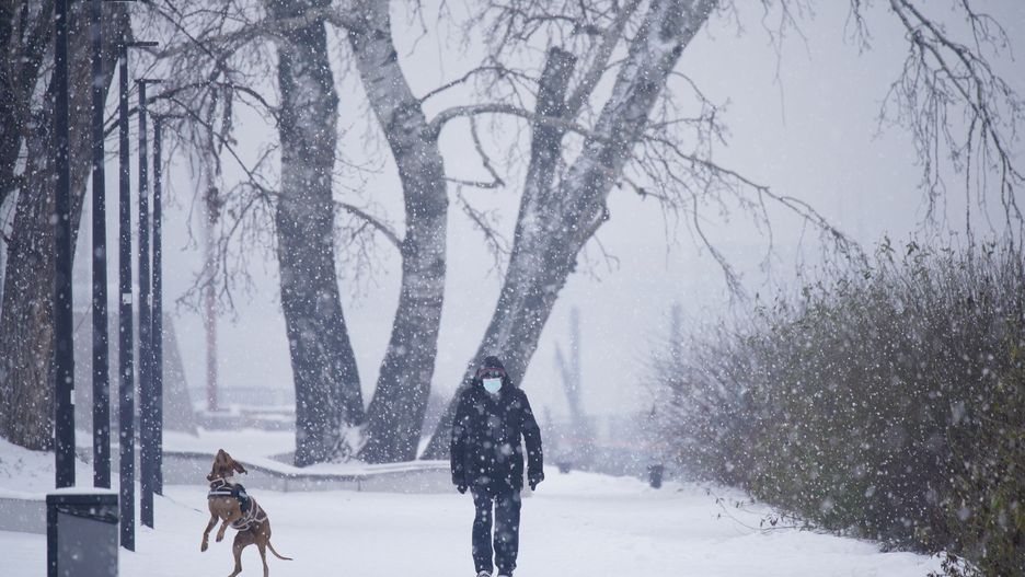 Pogoda. IMGW ostrzega przed zamieciami śnieżnymi, spadnie nawet pół metra śniegu