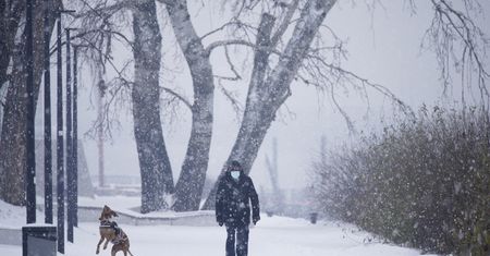 Pogoda. IMGW ostrzega przed zamieciami śnieżnymi, spadnie nawet pół metra śniegu