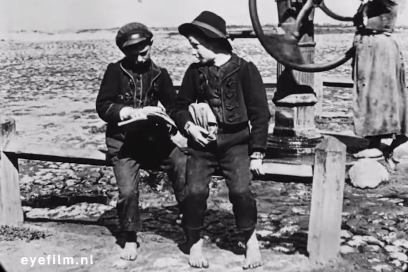 Zobacz, jak wyglądało życie dzieci na polskich wsiach w 1920 roku 3