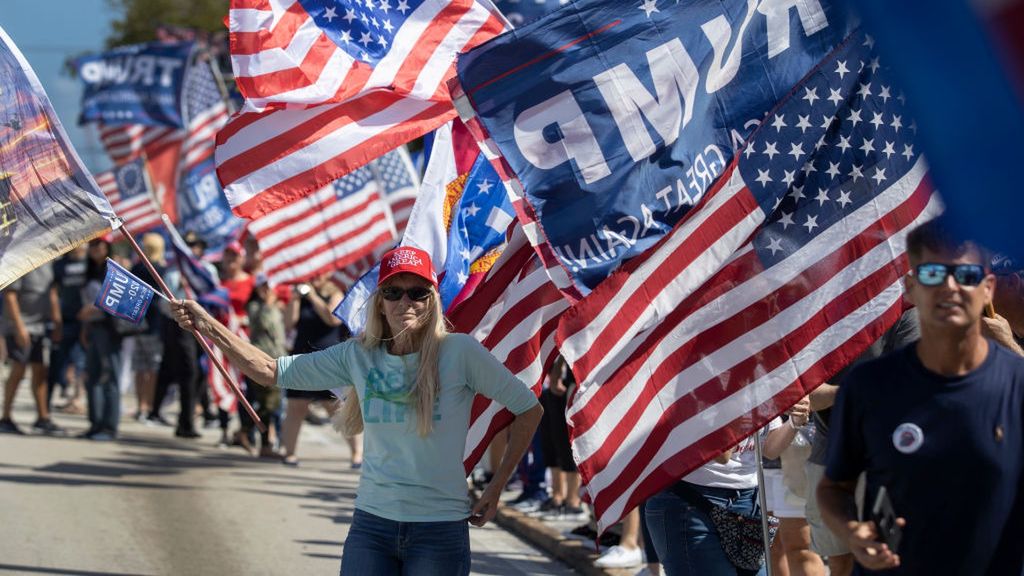 Tłum zamanifestował poparcie dla Trumpa