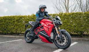 Powiesz motocyklowi, co ma zrobić. Energica pracuje nad komendami głosowymi