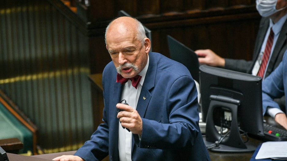 Janusz Korwin-Mikke zadał kontrowersyjne pytania w sieci