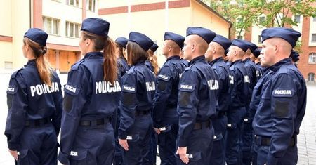 Płacą 5400 zł "na rękę". Szukają rąk do pracy. Trwa nabór