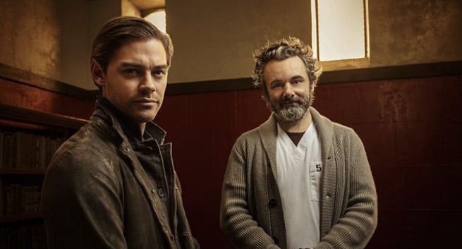 Tom Payne i Michael Sheen w serialu "Prodigal Son" telewizji Fox (wideo)
