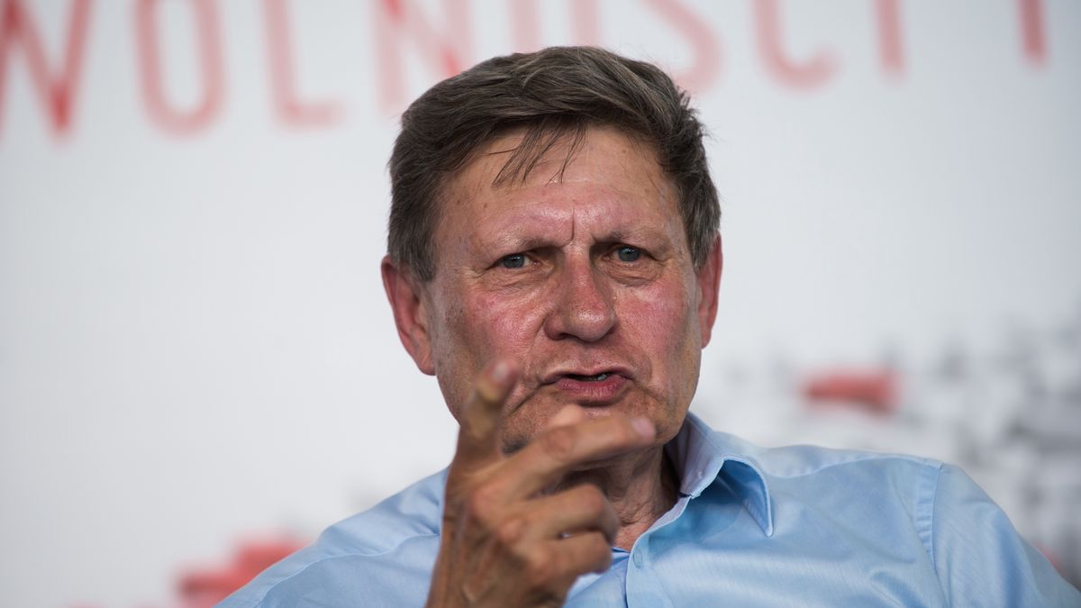 Leszek Balcerowicz speaks at a panel discussion during the
GDANSK, POLAND - 2019/06/03: Leszek Balcerowicz speaks at a panel discussion during the week long celebrations of the 30th Anniversary of free elections in Poland.
Gdansk, in the 1980s became the birthplace of the Solidarity movement, which brought an end to Communism in Poland and played a huge part to end the Soviet Union. On June 04, 1989, the first free elections in the country took place since 1928, and the first since the communist era. (Photo by Omar Marques/SOPA Images/LightRocket via Getty Images)
SOPA Images
leszek balcerowicz, panel discussion, 30th, anniversary, free elections, week long, celebrations, economist