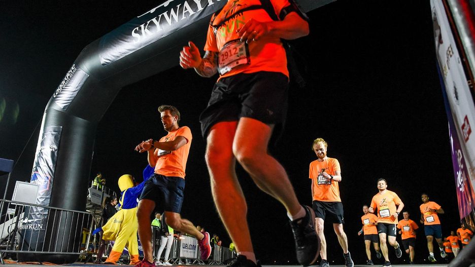 Nocne zawody biegowe Skywayrun zawitały do Portu Lotniczego w Gdańsku po raz kolejny