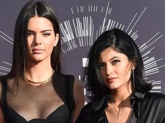 Kendall i Kylie Jenner dla marki Topshop