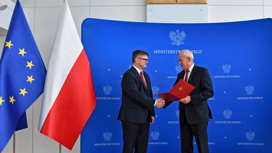 Nowi wiceministrowie w resortach energii oraz inwestycji