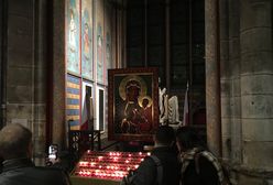Pożar Notre Dame. W środku polska kaplica z kopią obrazu Matki Bożej Częstochowskiej