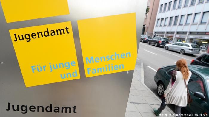 Niemcy: Nie ma żadnych ustaleń z Polską w sprawie Jugendamtów