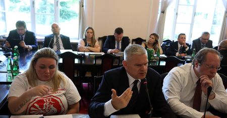 Polscy rodzice uciekli z niemowlakiem przed Jugendamt. "Dziecko mogło zniknąć bez śladu"