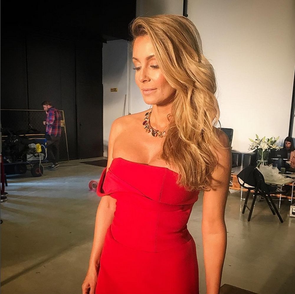 Małgorzata Rozenek-Majdan w ognistej czerwieni. Elegancka i seksowna?