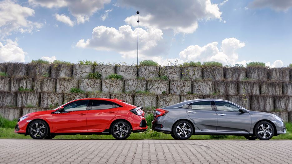 Honda Civic Sedan (po prawej) i Hatchback / fot. Mariusz Zmysłowski