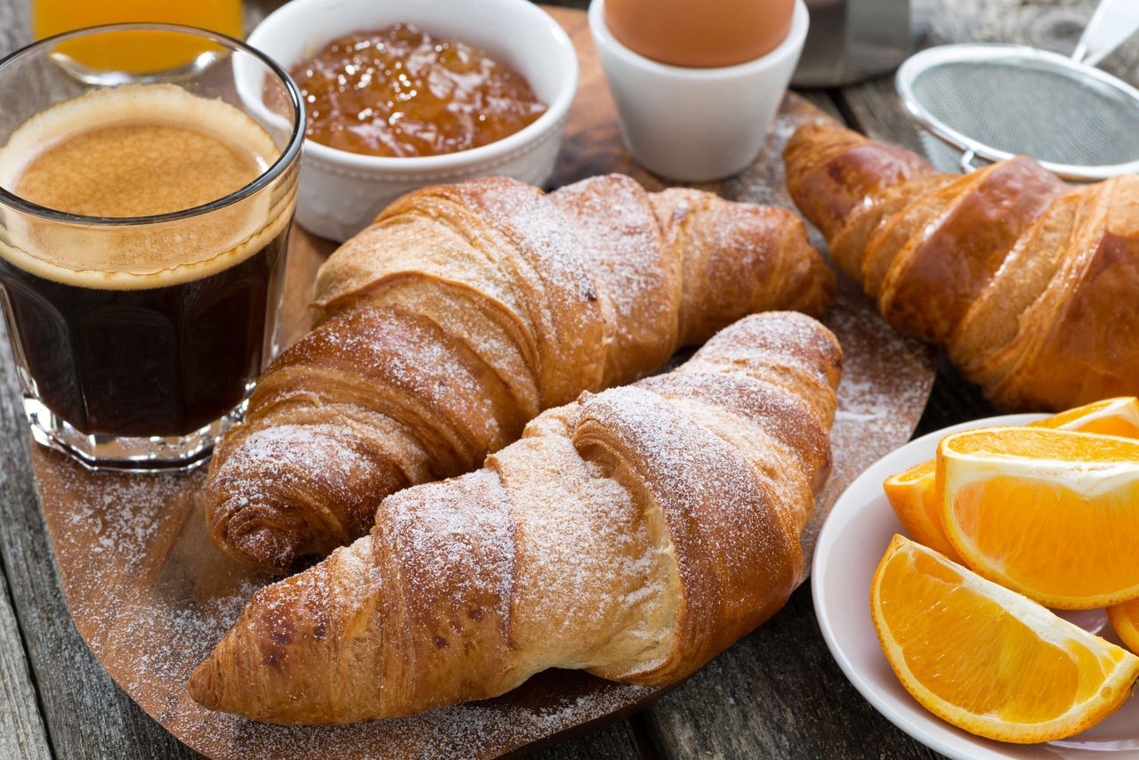 Czy naprawdę trzeba jeść śniadania? Największy dietetyczny mit obalony