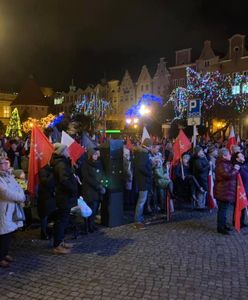 Gdańsk wspomina Pawła Adamowicza. "Nie możemy się dać zastraszyć terrorowi"