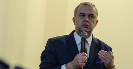 Chcieli nadać Andrzejowi Dudzie tytuł doktora honoris causa. Rektor ma poważne kłopoty