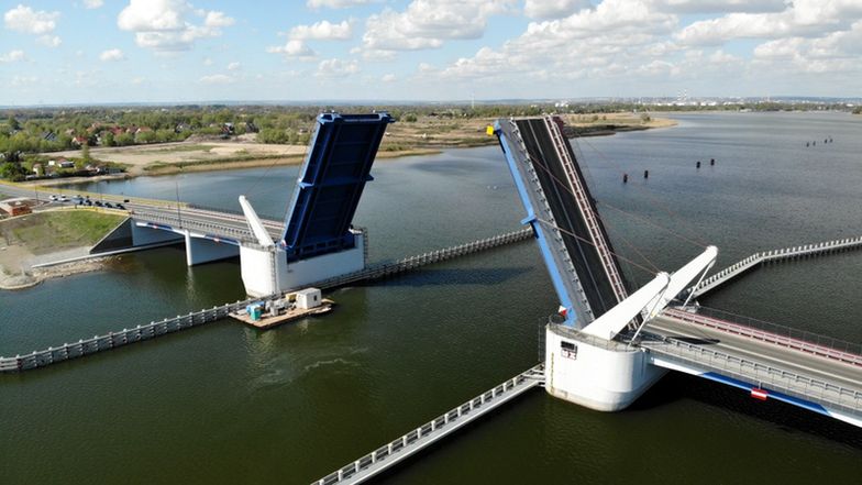 To największy most zwodzony w kraju