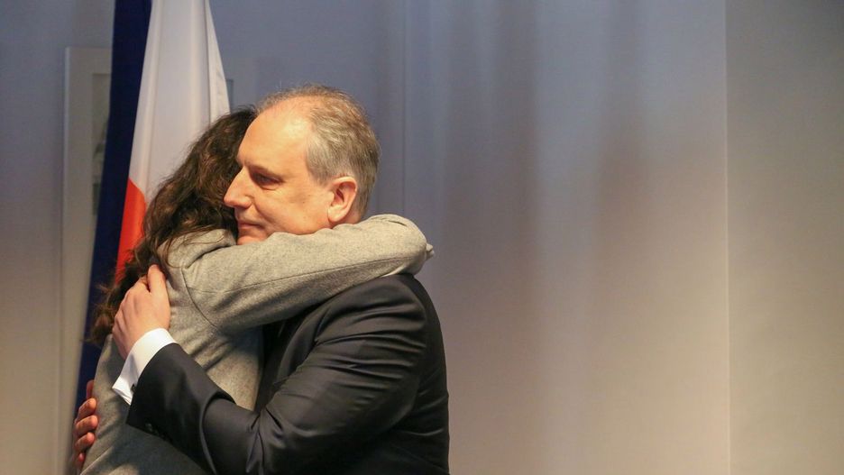 Pełniąca obowiązki prezydenta Gdańska Aleksandra Dulkiewicz oraz wojewoda pomorski Dariusz Drelich