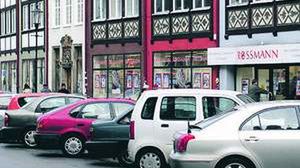 Z tego parkingu zginęło warte 100 tys. zł audi A6