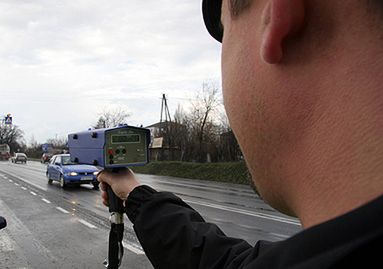 Zaczynają się utrudnienia na drogach - ostrzega policja