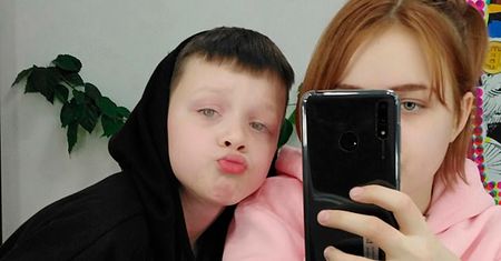 Rosja. 13-latka miała zajść w ciążę z 10-latkiem. Rodzina ujawniła nowe fakty