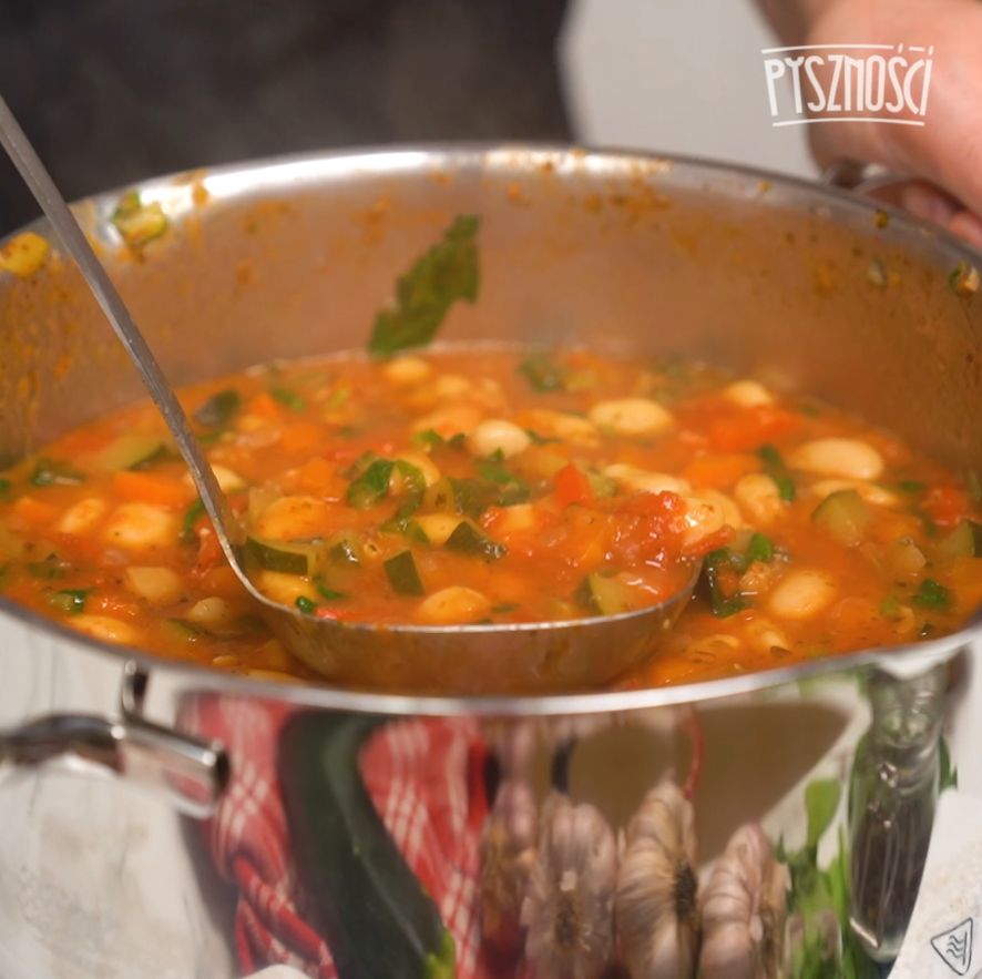 Vegetarian bean soup