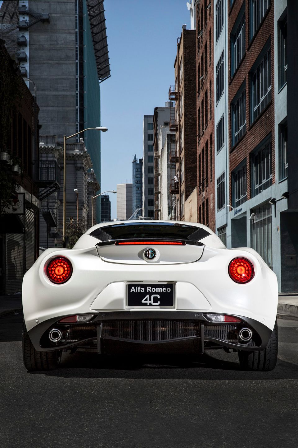 Alfa Romeo 4C w wersji na rynek amerykański w obszernej galerii zdjęć 156